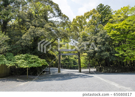 伊勢神宮大瀨訪問新世界和奈庫第二鳥居和神宮林 伊勢神宮大瀨訪問新世界和奈庫第二鳥居和神宮林 65080817
