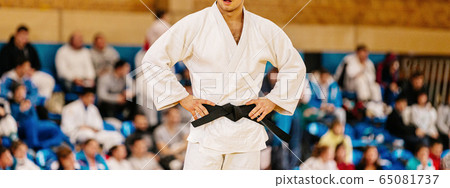 judoka in white kimono 65081737