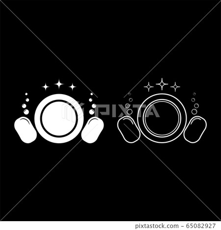 Dishwashing concept Clearing dishes Plate  65082927