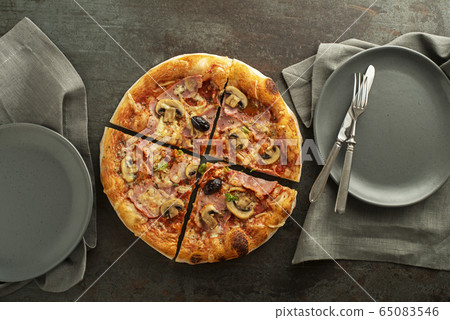 Pizza Pizza 65083546
