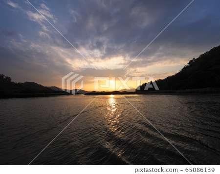 Sun Moon Lake at dusk, Nantou, Taiwan 65086139