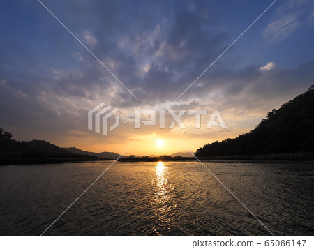 Sun Moon Lake at dusk, Nantou, Taiwan 65086147