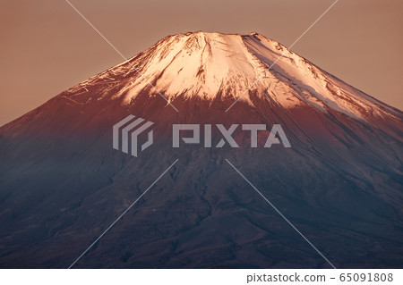 Tanzawa front Ridge · Mt.Fuji seen from the Sanno Tower 65091808