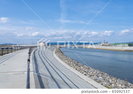 堤防混凝土防災減災土木工程 堤防混凝土防災減災土木工程 65092537