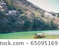 Arashiyama cherry tree 65095169