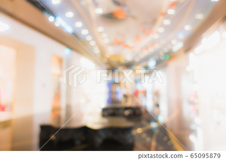 Abstract blur and defocus shopping mall in department store Abstract blur and defocus shopping mall in department store 65095879