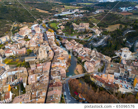aerial, town, river 65096576