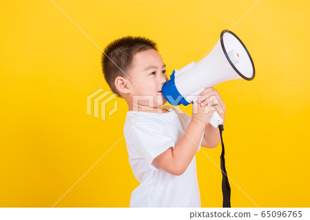 child boy holding and shouting or screaming 65096765