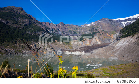 Black Glacier and meltwater lake 65096800