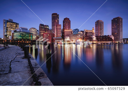 Boston skyline at dusk 65097329
