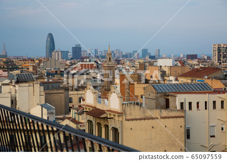 Aerial view of Barcelona 65097559