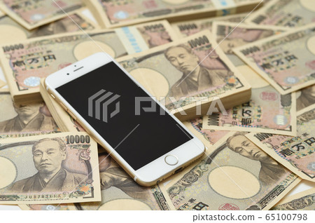 Wad and smartphone 65100798
