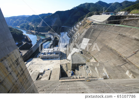 鹿兒島縣薩摩町鶴田水壩 鹿兒島縣薩摩町鶴田水壩 65107786