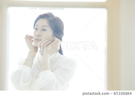 女商人，企業，CEO，CEO，CEO，辦公室，辦公室，辦公室，公司，咖啡館，房子 65108864