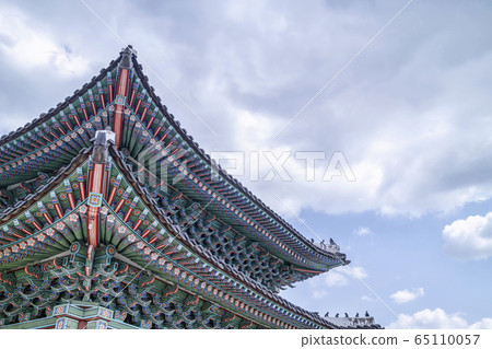 Dancheong, Honghwamun, Changgyeonggung, Seoul Dancheong, Honghwamun, Changgyeonggung, Seoul 65110057