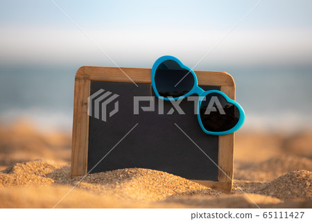 Summer Vacation Travel Sea Beach Holiday Concept Summer Vacation Travel Sea Beach Holiday Concept 65111427