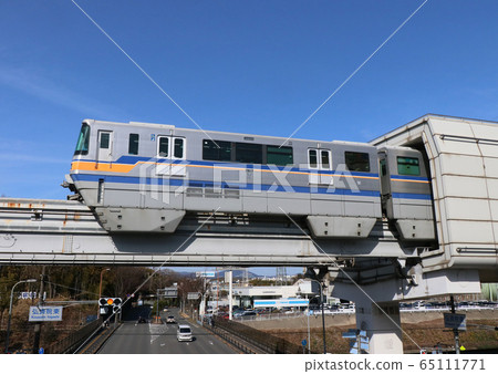 從山田站出發的大阪單軌電車 65111771
