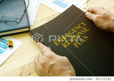 Man open disaster and emergency response plan 65112192