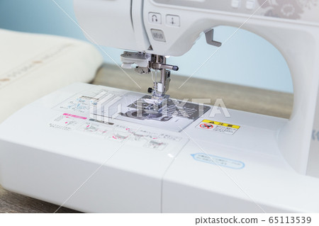 sewing machine sewing machine 65113539