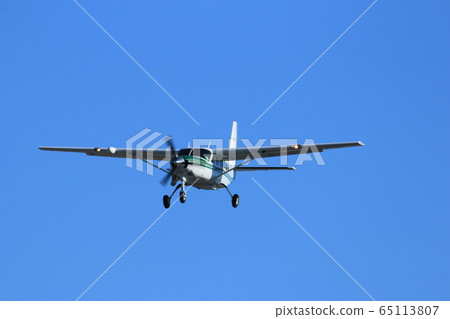 Cessna aircraft Cessna aircraft Single-engine aircraft Propeller aircraft Aircraft 65113807