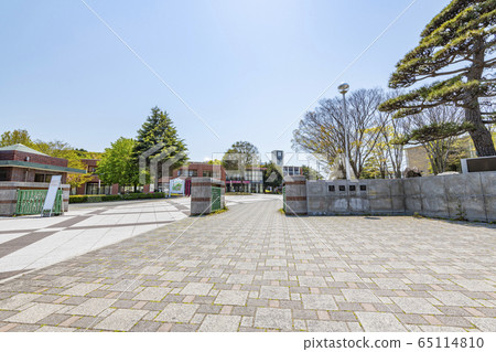 Tottori City, Tottori Prefecture Tottori University in sunny weather 65114810