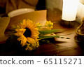光中的向日葵 65115271