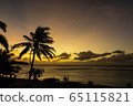 日落海灘剪影 65115821