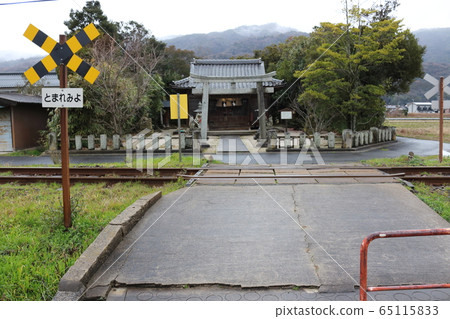鳥居和市hat列車的第4級平交路口（淡津稻ao神社） 65115833
