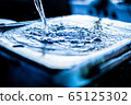 Water surface 65125302