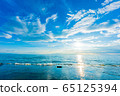 Water surface 65125394