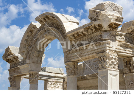The ruins of the ancient antique city of Ephesus the library building of Celsus, the amphitheater temples and columns. Candidate for the UNESCO World Heritage List 65127251