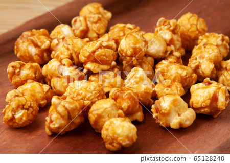 Caramel popcorn 65128240