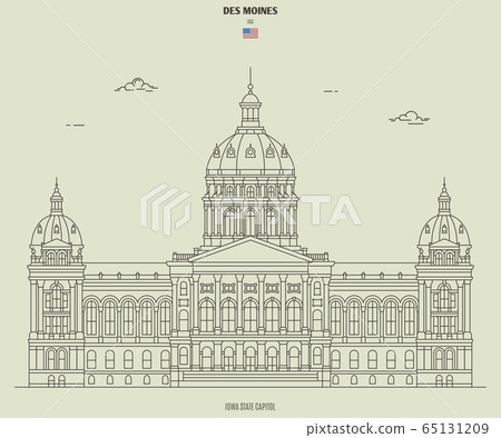Iowa State Capitol in Des Moines, USA.  65131209