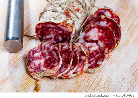 Italian coarse-grained salami piacentino Italian coarse-grained salami piacentino 65140462