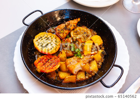 Fried monkfish with lemon Fried monkfish with lemon 65140562