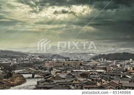 Kanazawa City Winter Asano River and cityscape 65140866
