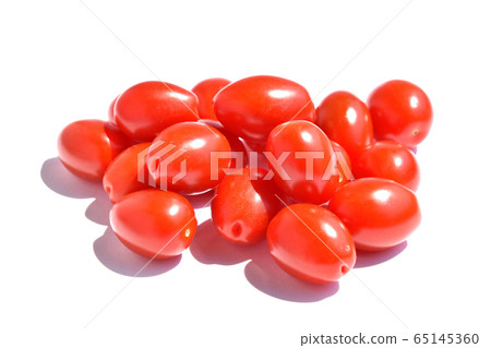 Cherry tomatoes 65145360