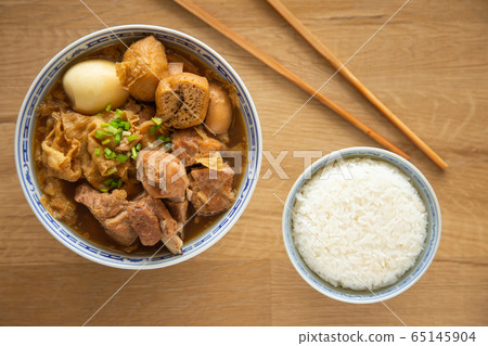 bak kut teh 65145904
