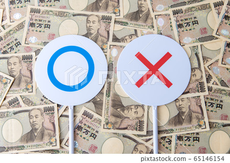 [丸徽章10,000日元鈔票] 65146154