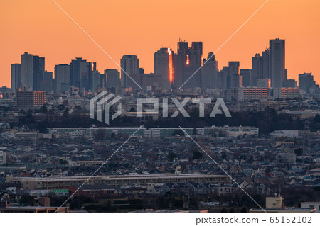 "Tokyo" The dawn of Tokyo, Shinjuku subcenter "Tokyo" The dawn of Tokyo, Shinjuku subcenter 65152102