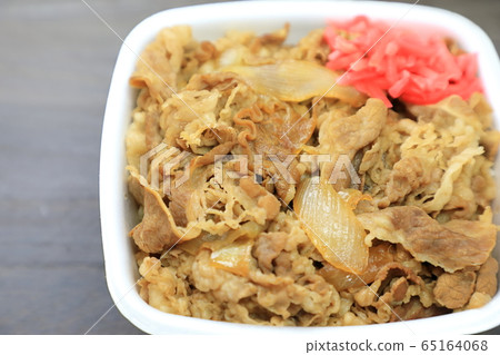 Delicious beef dumpling box lunch Delicious beef dumpling box lunch 65164068