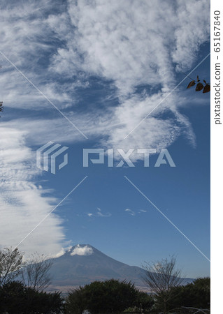 高積雲和富士山 65167840