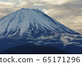 一月從昭二湖出發的富士山 65171296