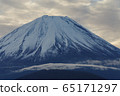一月從昭二湖出發的富士山 65171297