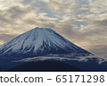 一月從昭二湖出發的富士山 65171298