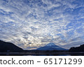 一月從昭二湖出發的富士山 65171299