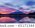 一月日出的富士山從昭二湖 65171344