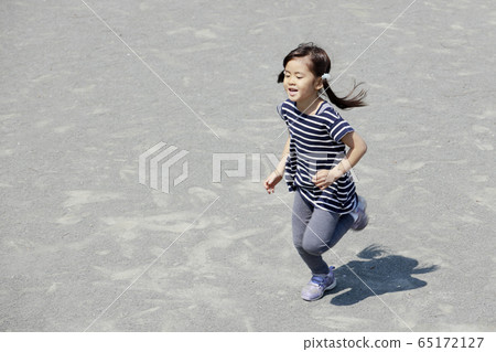 嬰兒（5歲） 65172127