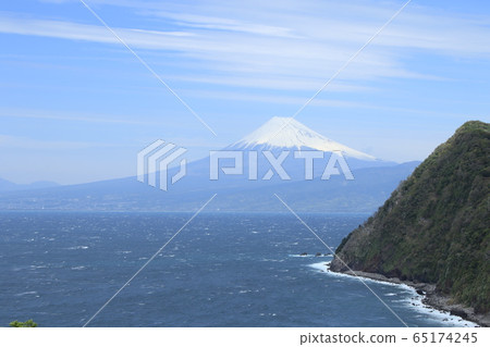 伊豆半島駿河灣富士山 伊豆半島駿河灣富士山 65174245