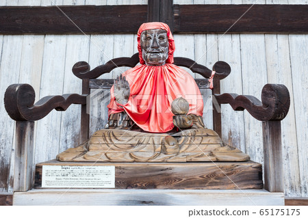 東大寺大佛Roh Buddha Binzuru Sonjazo的雕像(奈良市奈良市) 東大寺大佛Roh Buddha Binzuru Sonjazo的雕像(奈良市奈良市) 65175175
